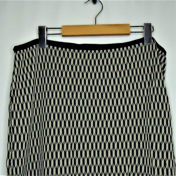 Stretch Pencil Skirt Black/Gold by Jones New York - Picture 2 of 5